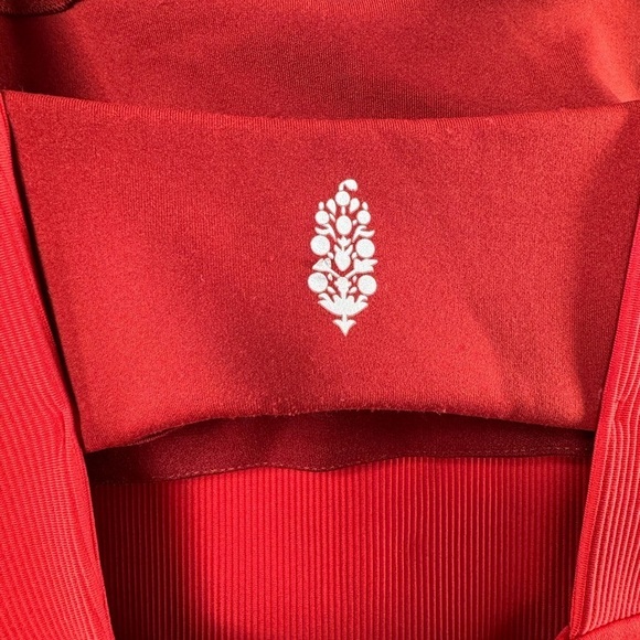 Free People Movement Cut Out Cropped Exercise Jumpsuit in Red Size Small - Picture 6 of 11